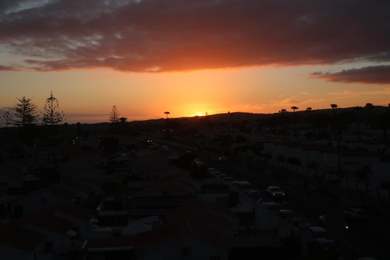 Sunny Suite Tanife By Yumbo Playa del Inglés Buitenkant foto